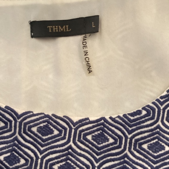 THML embroidered tank sleeveless top size‎  Large - Picture 2 of 7